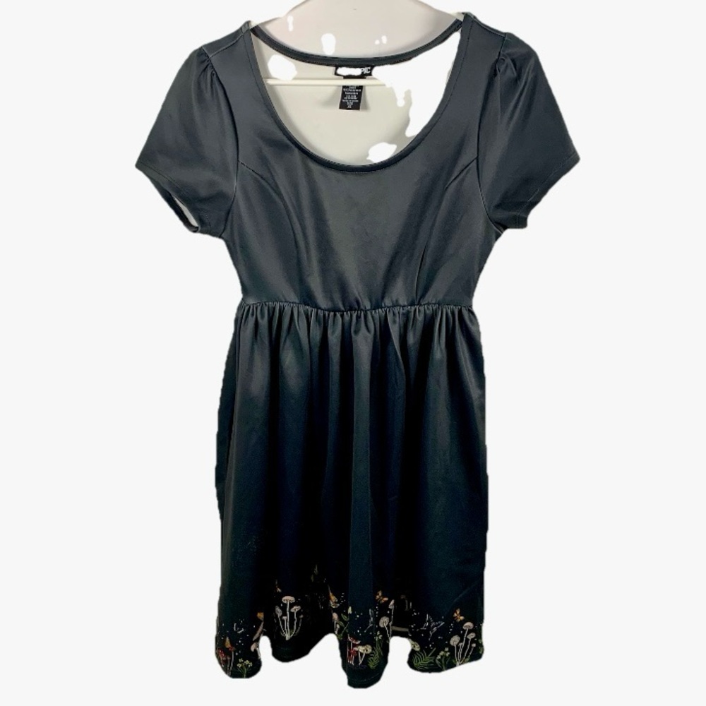 Hot Topic Babydoll Mini Dress XS Black Mushroom Whimsygoth Fairycore Cottagecore - Picture 2 of 15